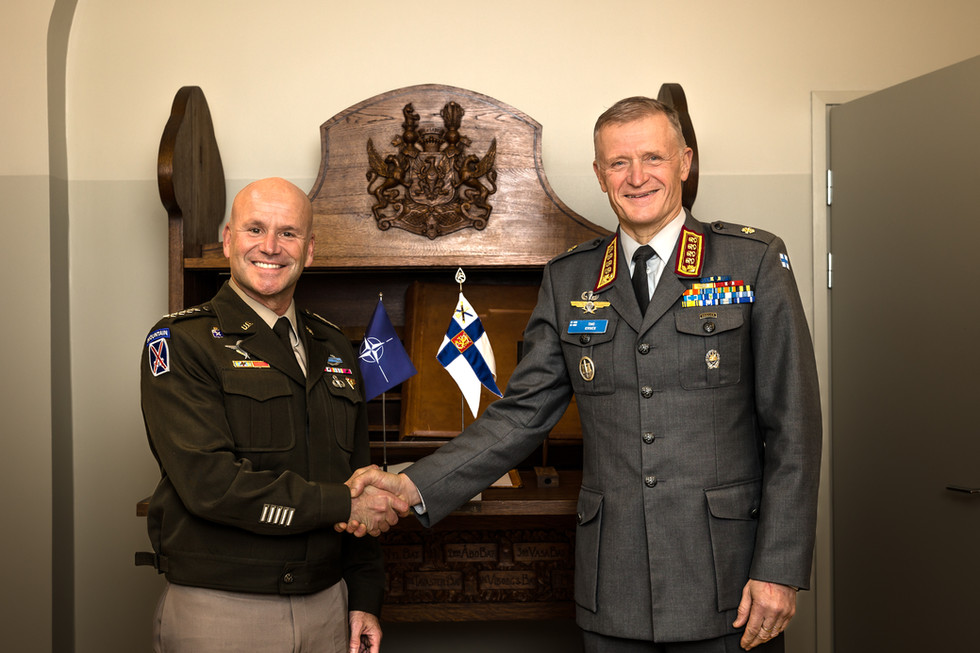 38_SACEUR_PV_Komentaja_Tomi_Edwards-1.jpeg