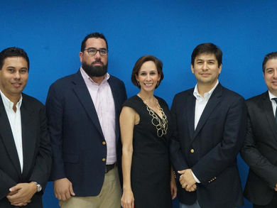 Ximena González Oliú asume presidencia del INDE