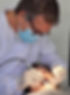Dr. João Campos realizando implante dentário em Osasco