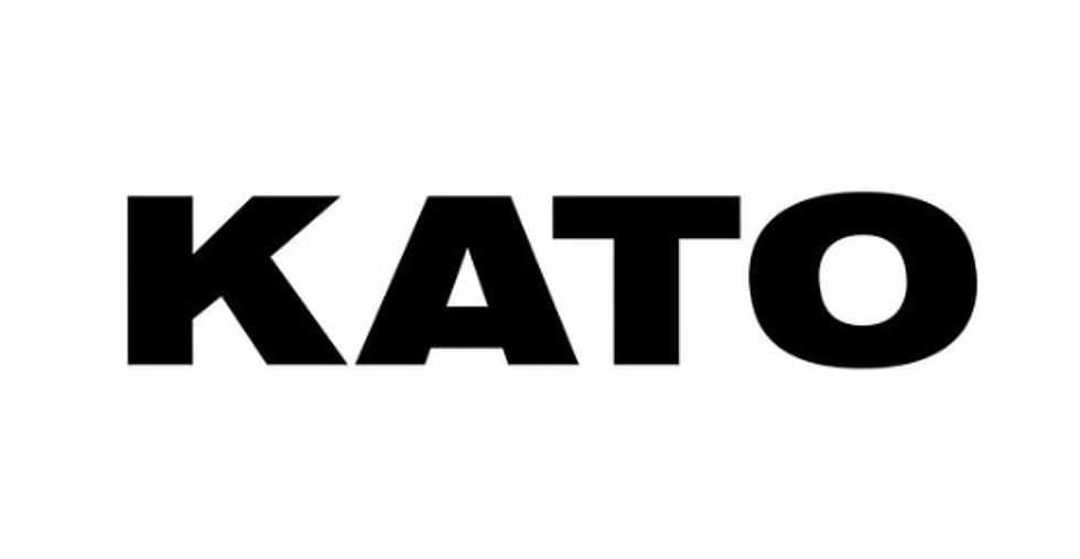 KATO zw_edited.jpg