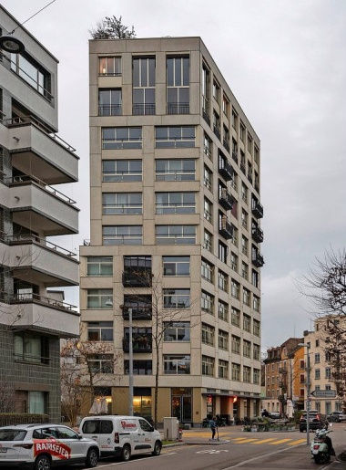 Das Hohe Haus West am Beginn der Weststrasse (Fotos Urs Jaudas, Tagesanzeiger)