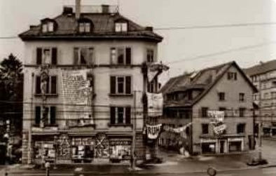 Die besetzten Häuser an der Schmiede Wiedikon wurden am 16. Juni 1987 abgerissen