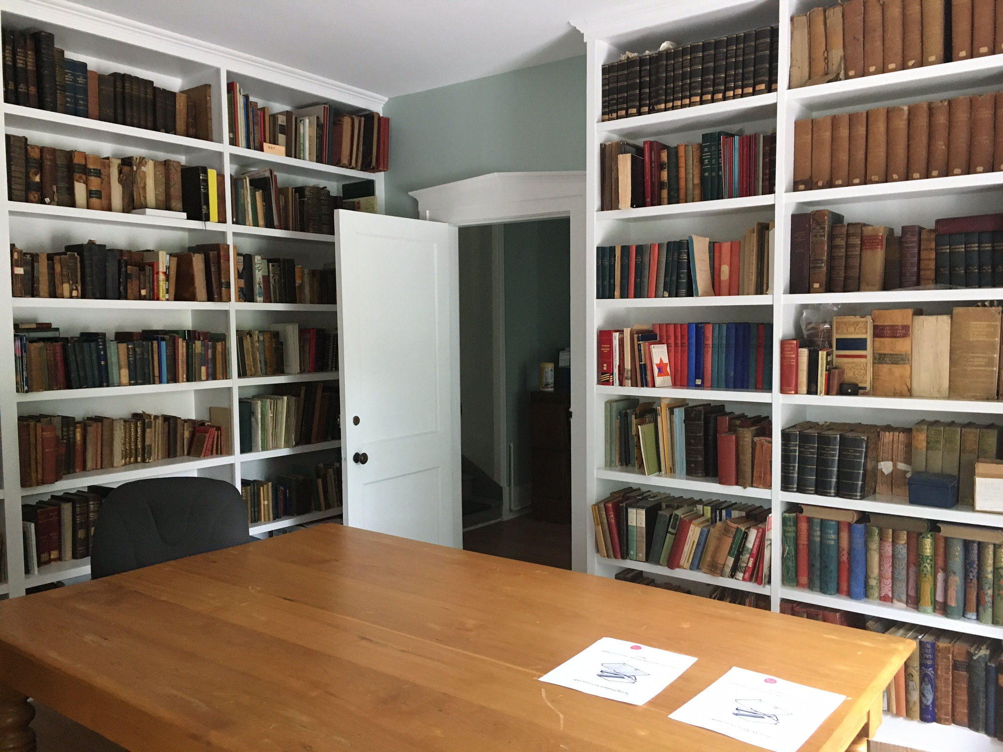 The Lac-Brome Museum Library/La Bibliothèque du Musée Lac-Brome