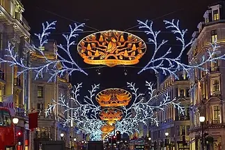12-days-christmas-lights-regent-street-christmas-8073345.jpg (1).webp