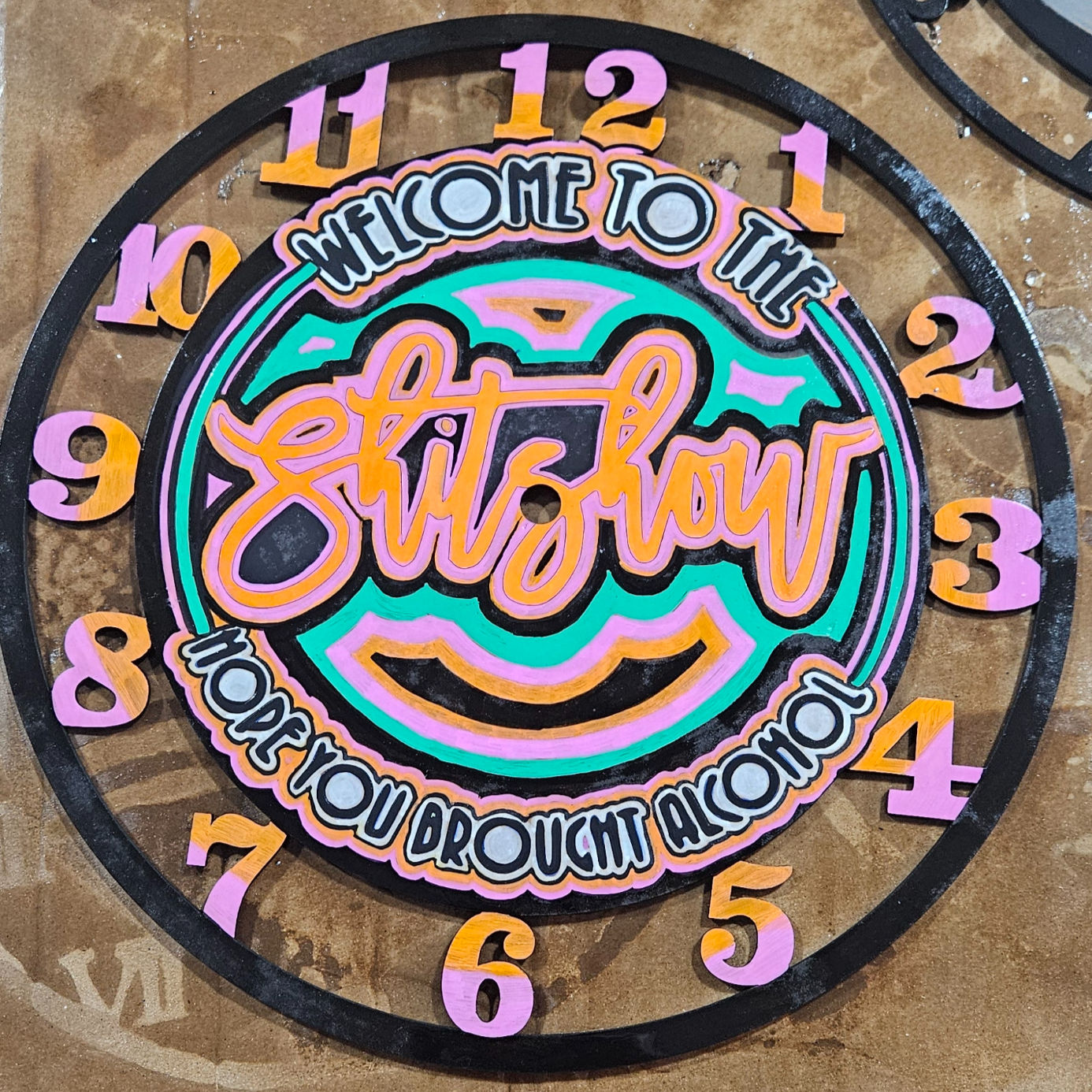 Party round clock