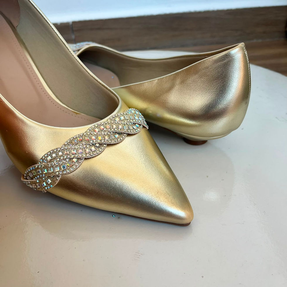 Miniatura: Scarpin Dourado Faixa c/ Strass - Salto Mini 1,5cm