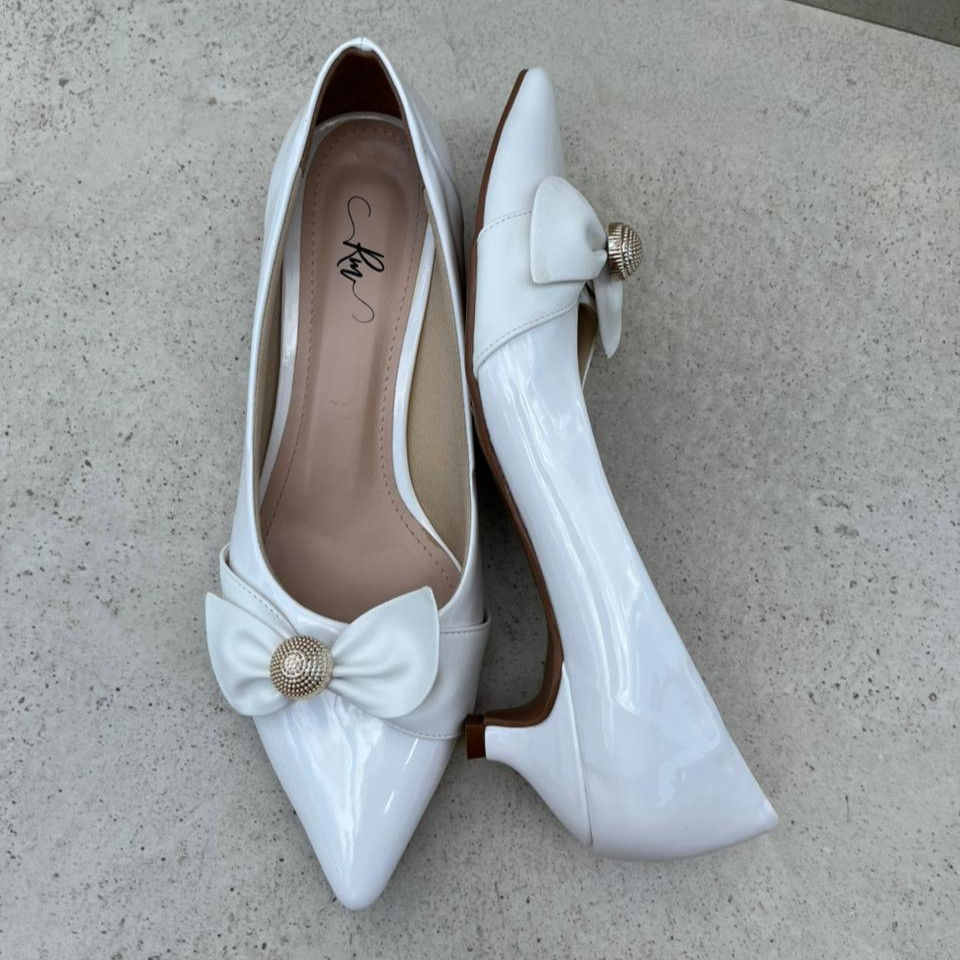 Scarpin Branco c/ Laço - Salto Gota 2,5cm