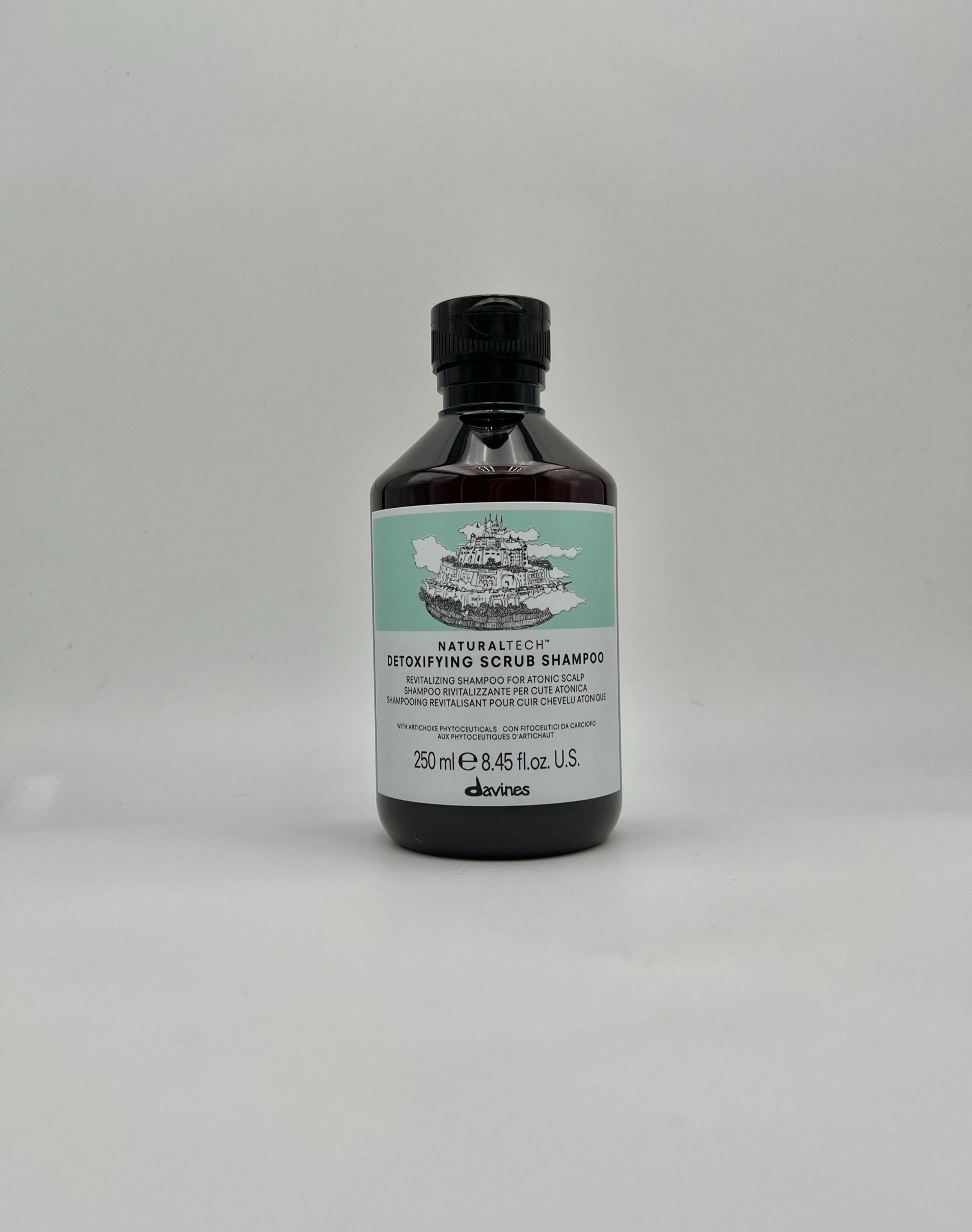 Naturaltech – Detoxifying Scrub Shampoo Davines