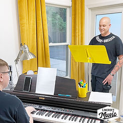 Voice Lessons - Lincroft Music - Middletown, NJ Red Bank Shrewsbury Colts Neck Holmdel Mnm
