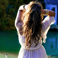 gypsy-3677363_1920.jpg