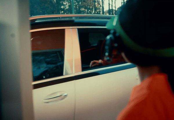 GloRilla-YeahGloOfficialMusicVideo-ezgif.com-video-to-gif-converter (1).gif