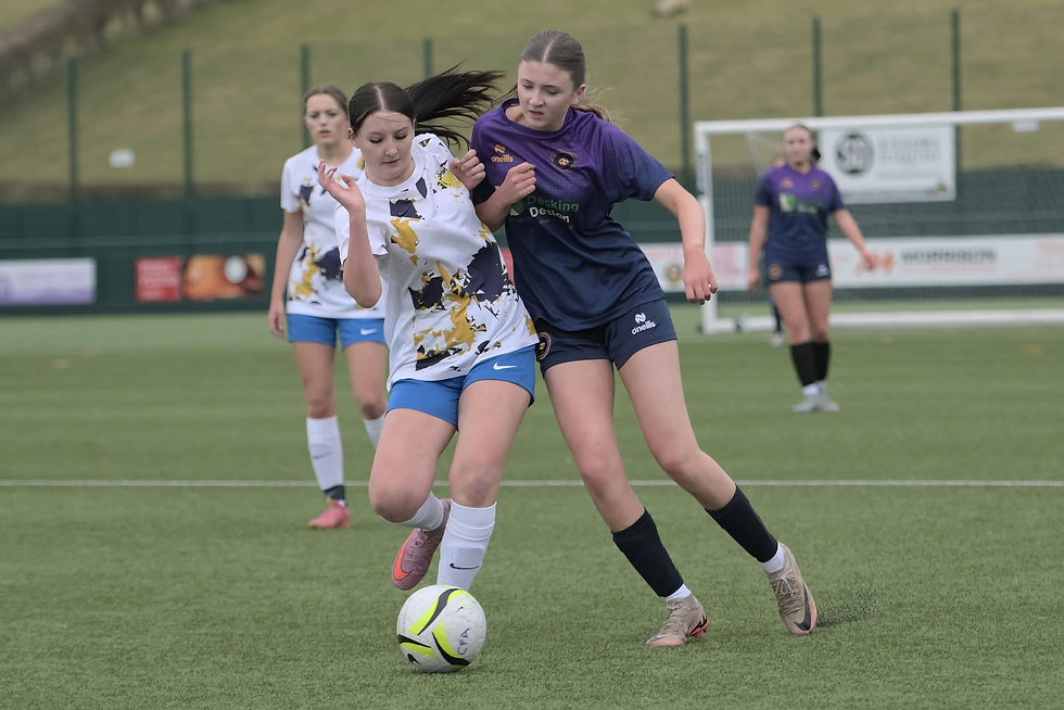 Layla Johnston shows off her physical prowess!!