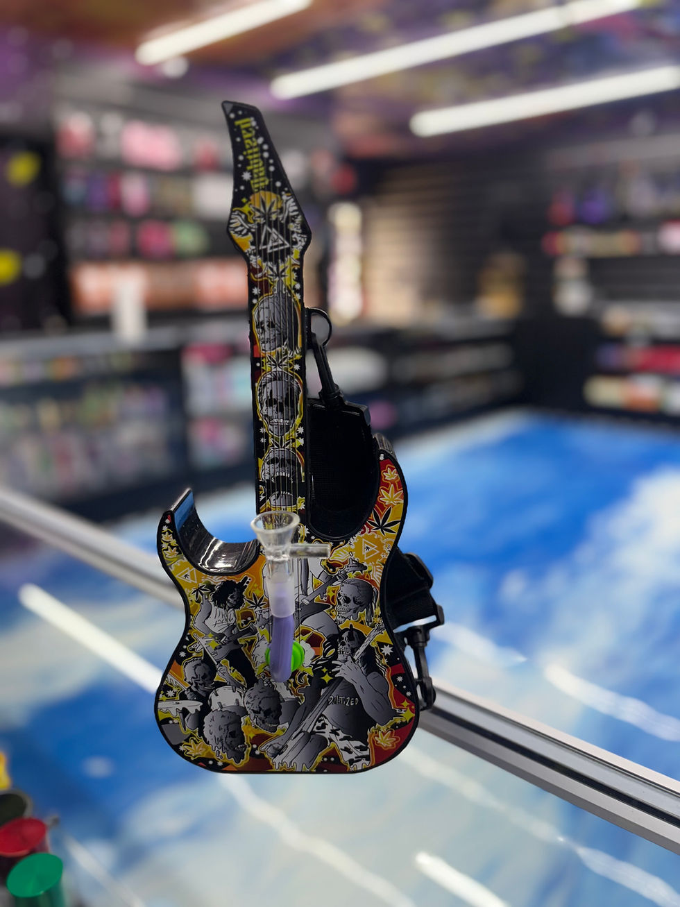 Thumbnail: 🎸  Rock Budz Guitar Glass Water Pipe