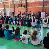 Conteúdo impróprio nas escolas e formaturas: precisamos falar sobre isso