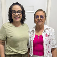 Café com o Legislativo: Vereadora Célia Galindo reforça importância da prevenção e do diagnóstico precoce do câncer de mama