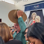 Américo Barros homenageia Ruy Laet com versos em sua despedida