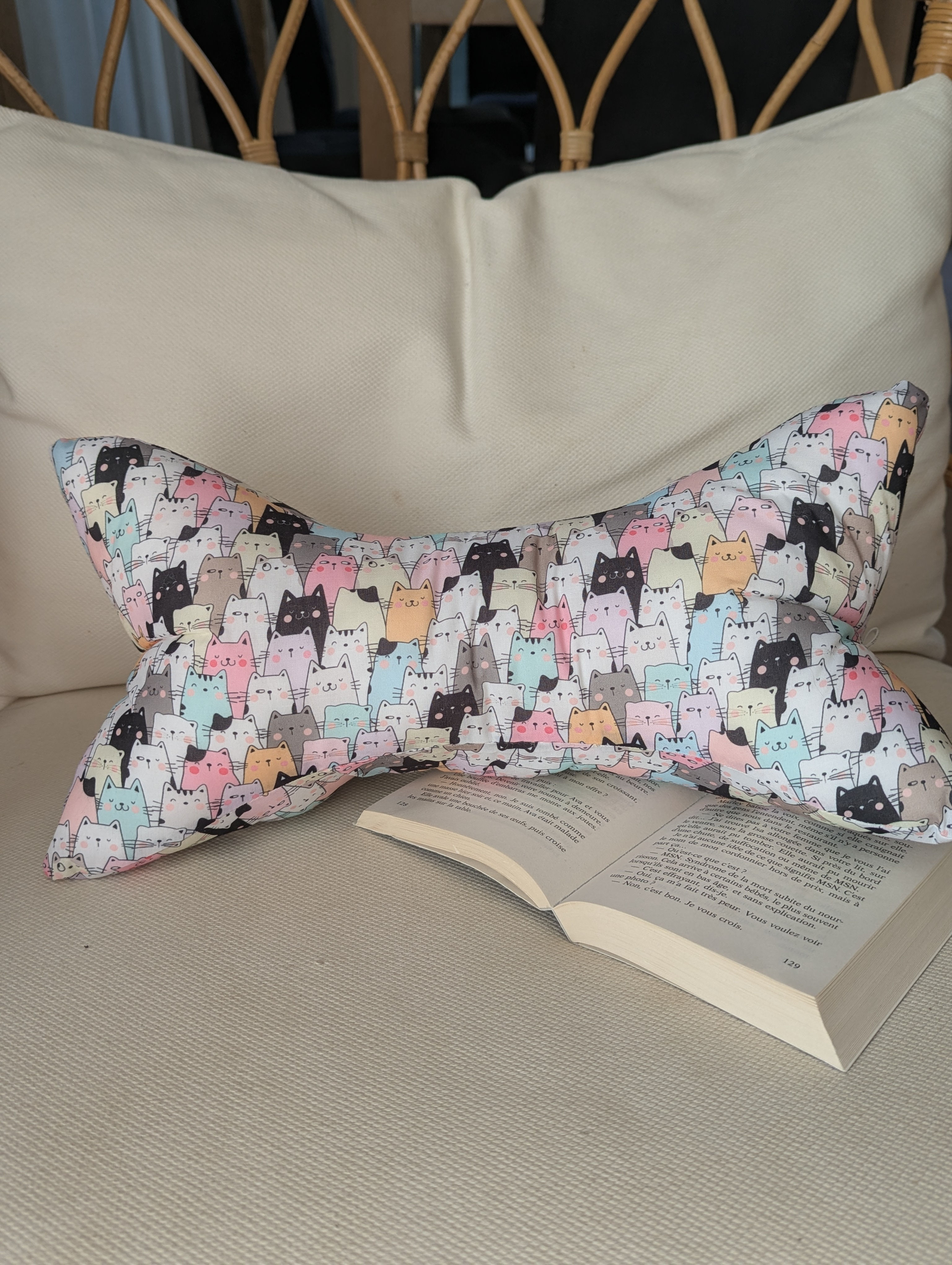 Coussin de lecture motifs chats