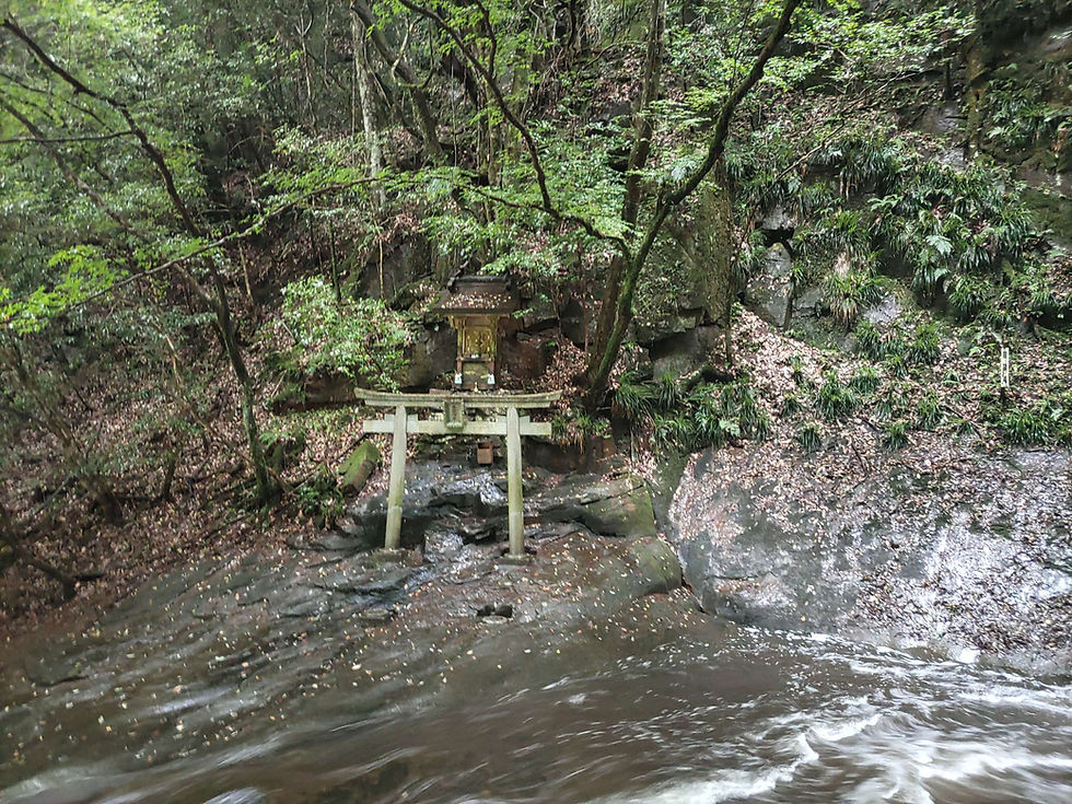 龍鎮神社