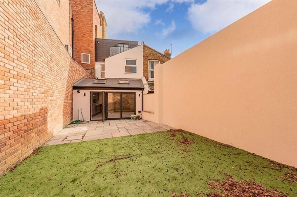 WhatsApp Image 2025-10-13 at 15.10.40 (3).jpeg