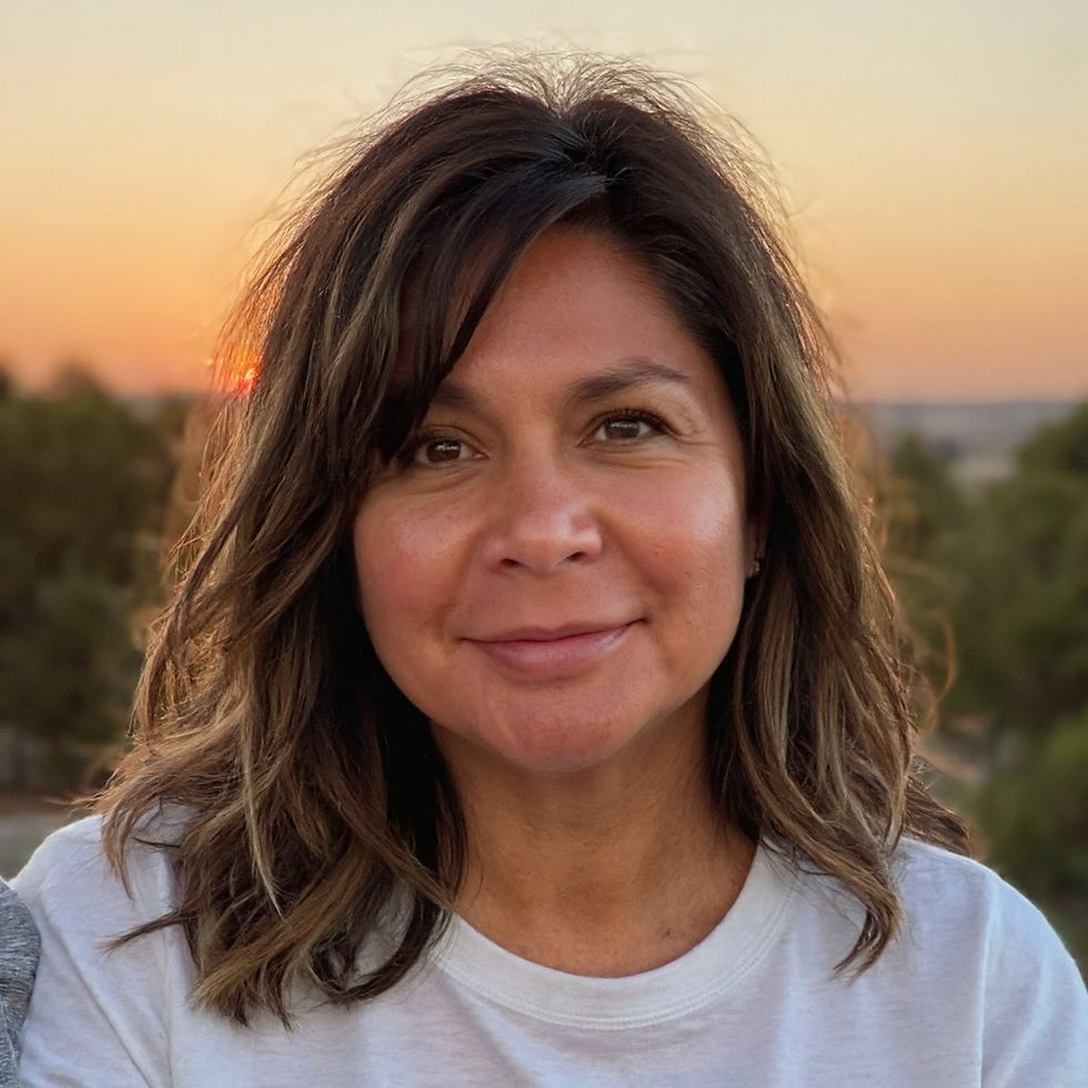 Lisa, founder of Sol Sister Coaching