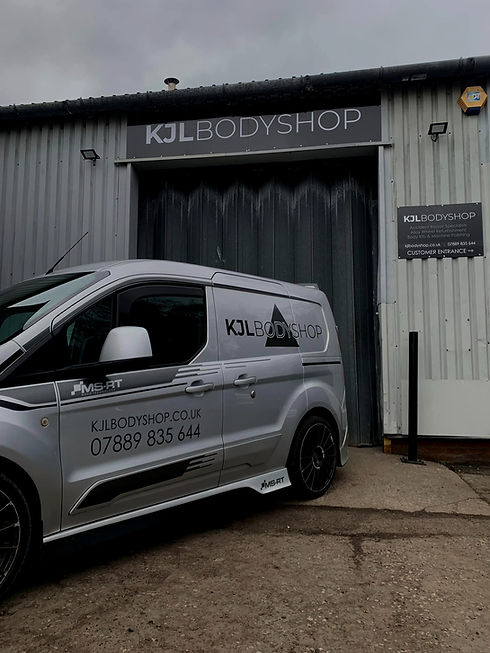 kjl bodyshop entrance_edited.jpg