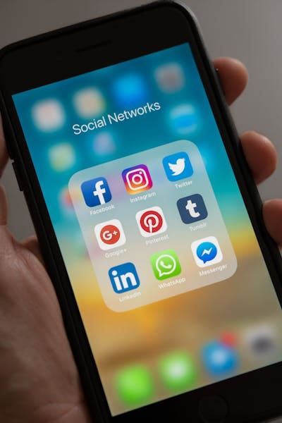 Blogging Your Way Into HR