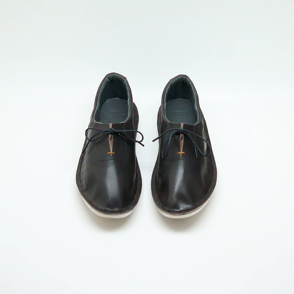 Hide Loper Dark brown