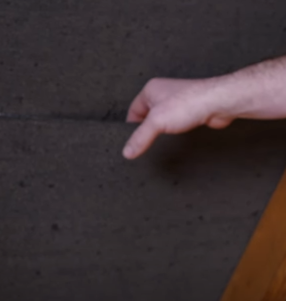 Condensation between roof felt laps
