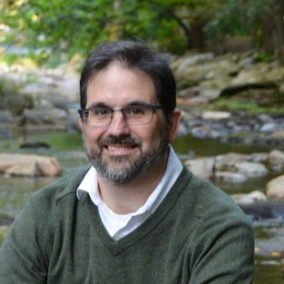 A profile picture of Kevin Thomas