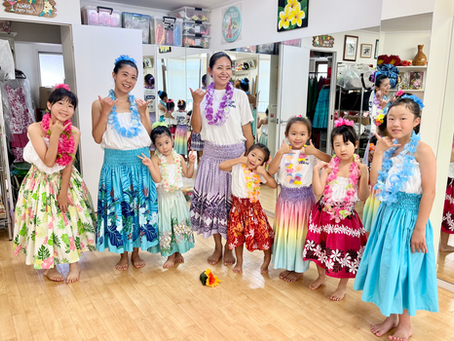 2025/8/31(日)ゆりの木団地、夏祭りでケアリノフラショー行います！