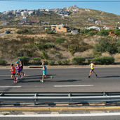 Κολύμβηση & Μαραθώνιος: Πώς το Νερό Ενισχύει την Αντοχή και την Απόδοση του Δρομέα