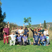 Μικρά, αλλά ουσιαστικά βήματα για το πράσινο του τόπου μας | Νέα δενδροφύτευση στο Βρανά Μαραθώνα by We Love People - powered by Hemmersbach