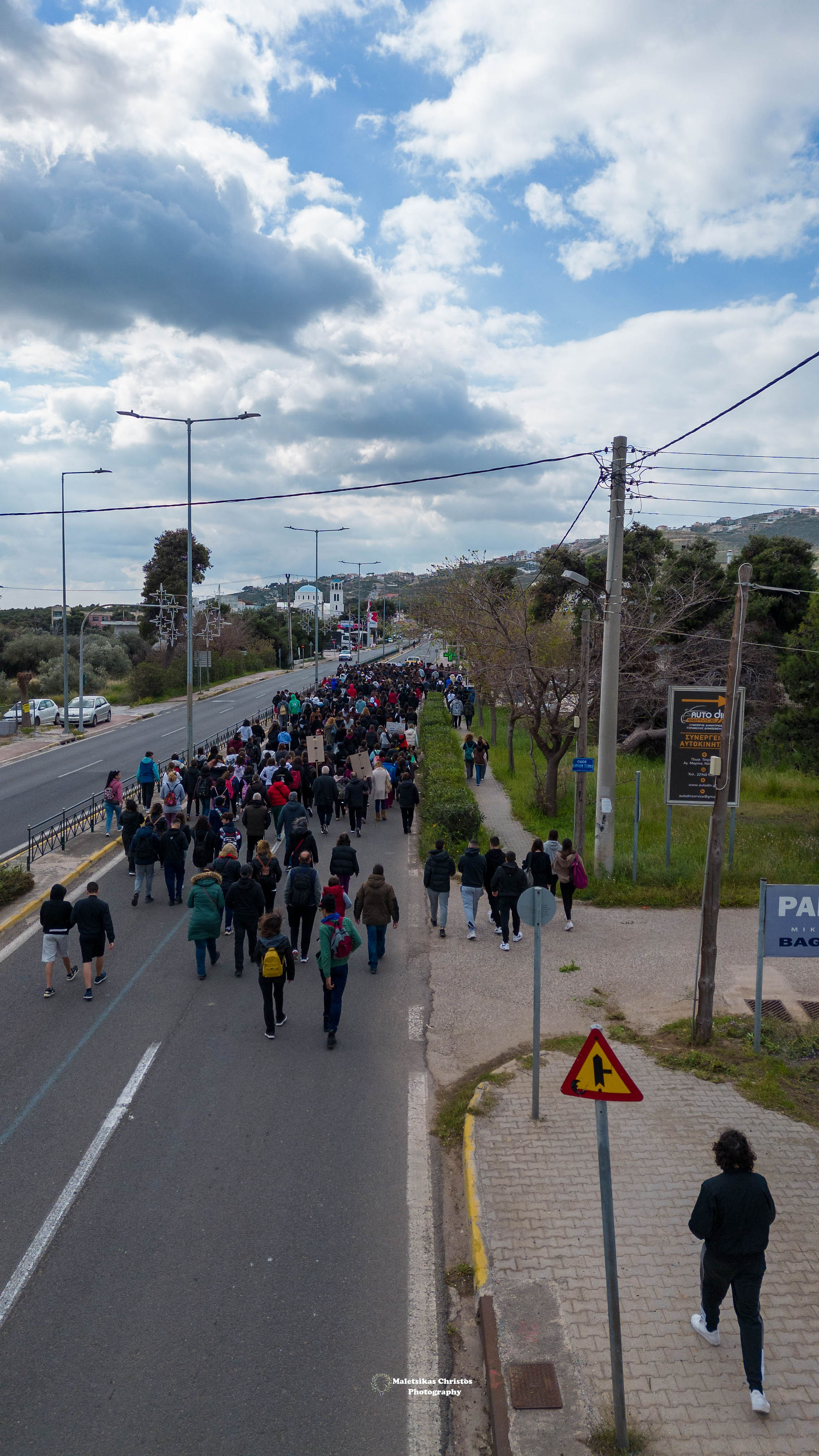 Πορεία διαμαρτυρίας για τα Τέμπη | Νέα Μάκρη - Πικέρμι {drone στιγμιότυπα}Πορεία διαμαρτυρίας για τα Τέμπη | Νέα Μάκρη - Πικέρμι {drone στιγμιότυπα}