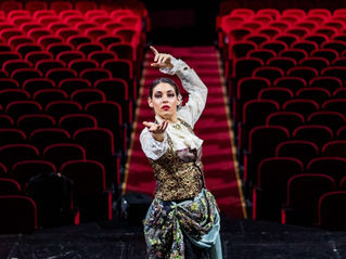 Συνέντευξη με τη Νίκη Βακάλη | O Κουρέας της Σεβίλλης