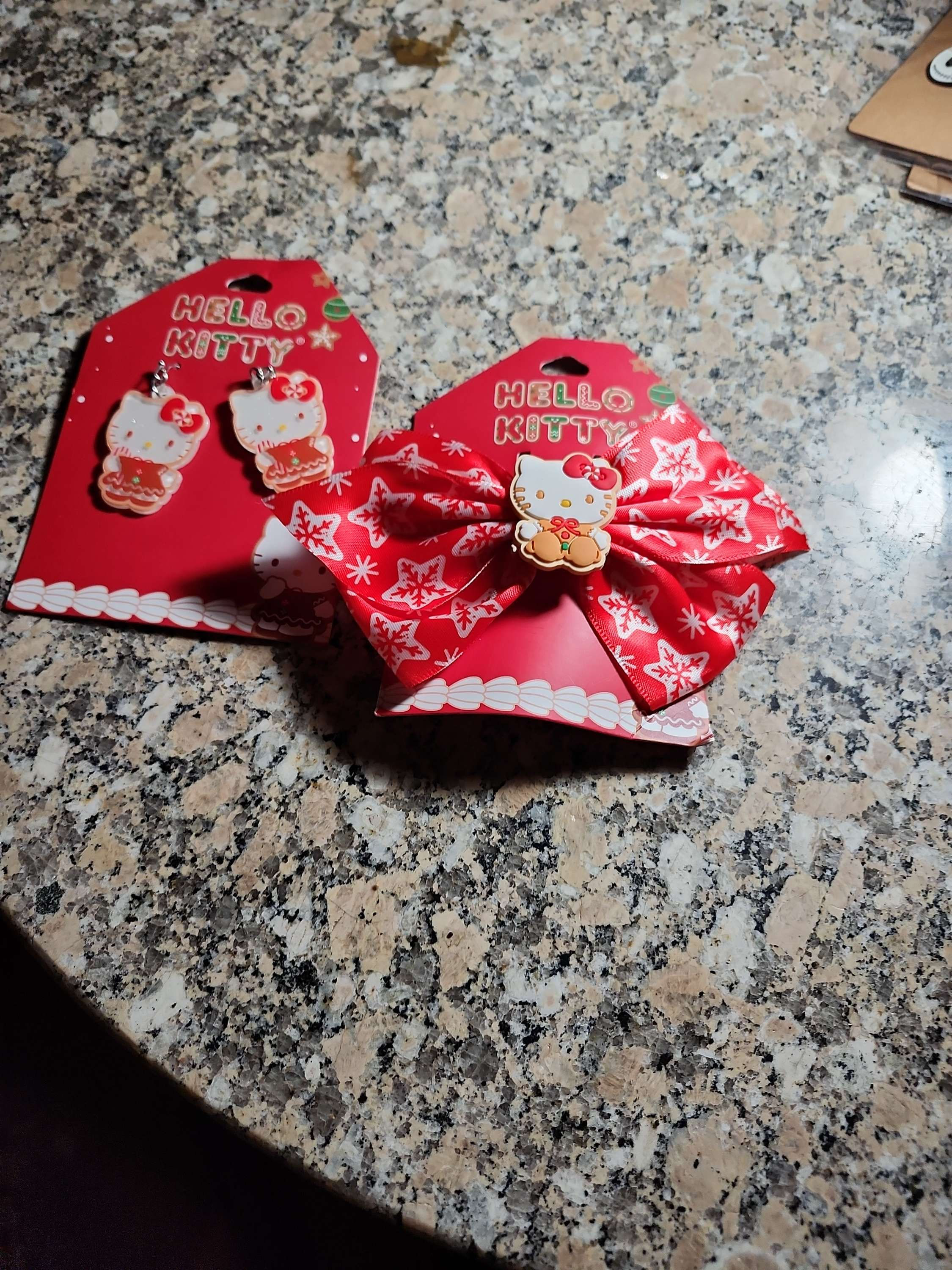 Hello Kitty EARRINGS & Hair Clip