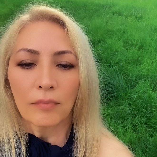 WhatsApp Image 2025-10-21 at 21.28_edited.jpg