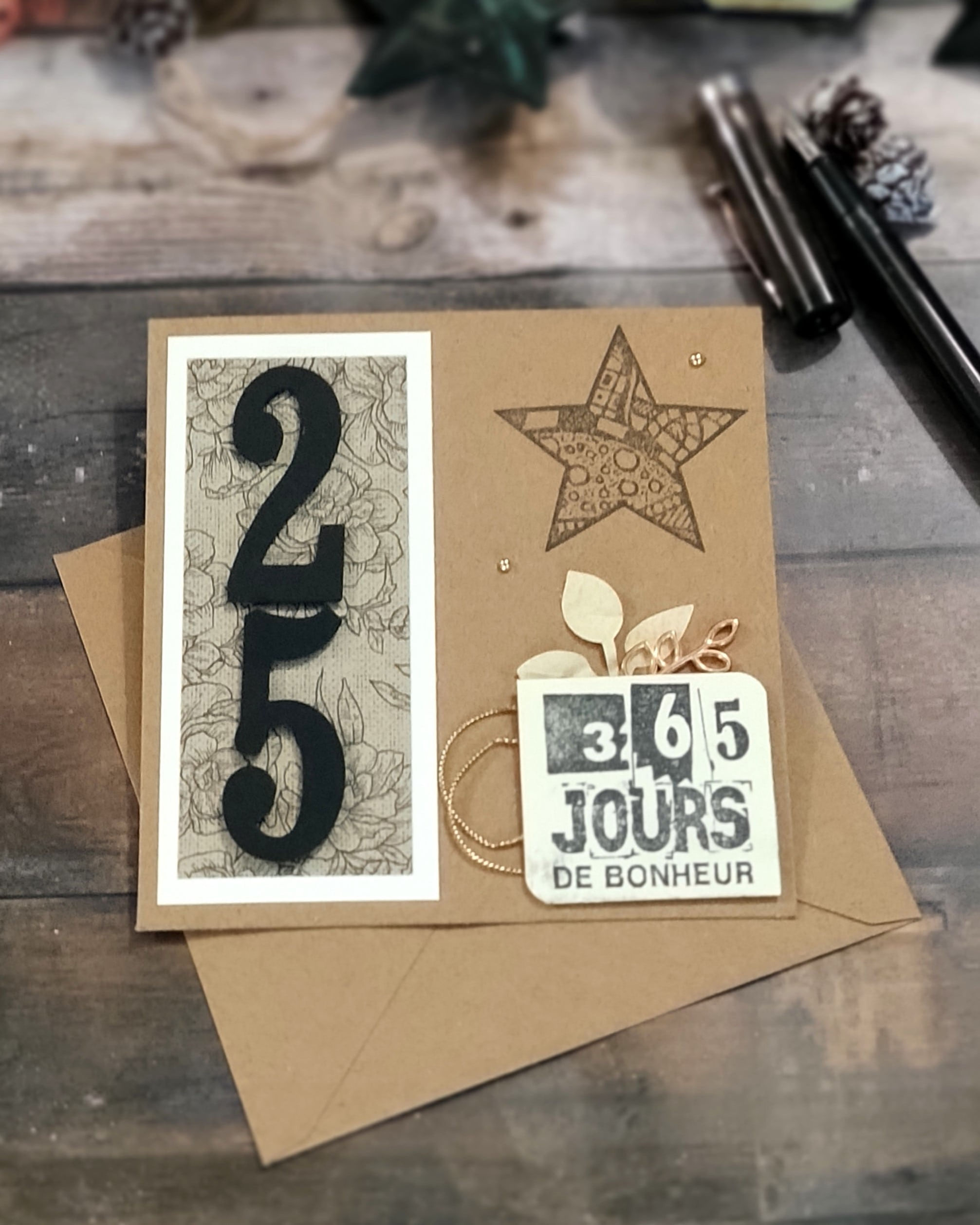 carte bonne année en kraft - en sscrap'arence