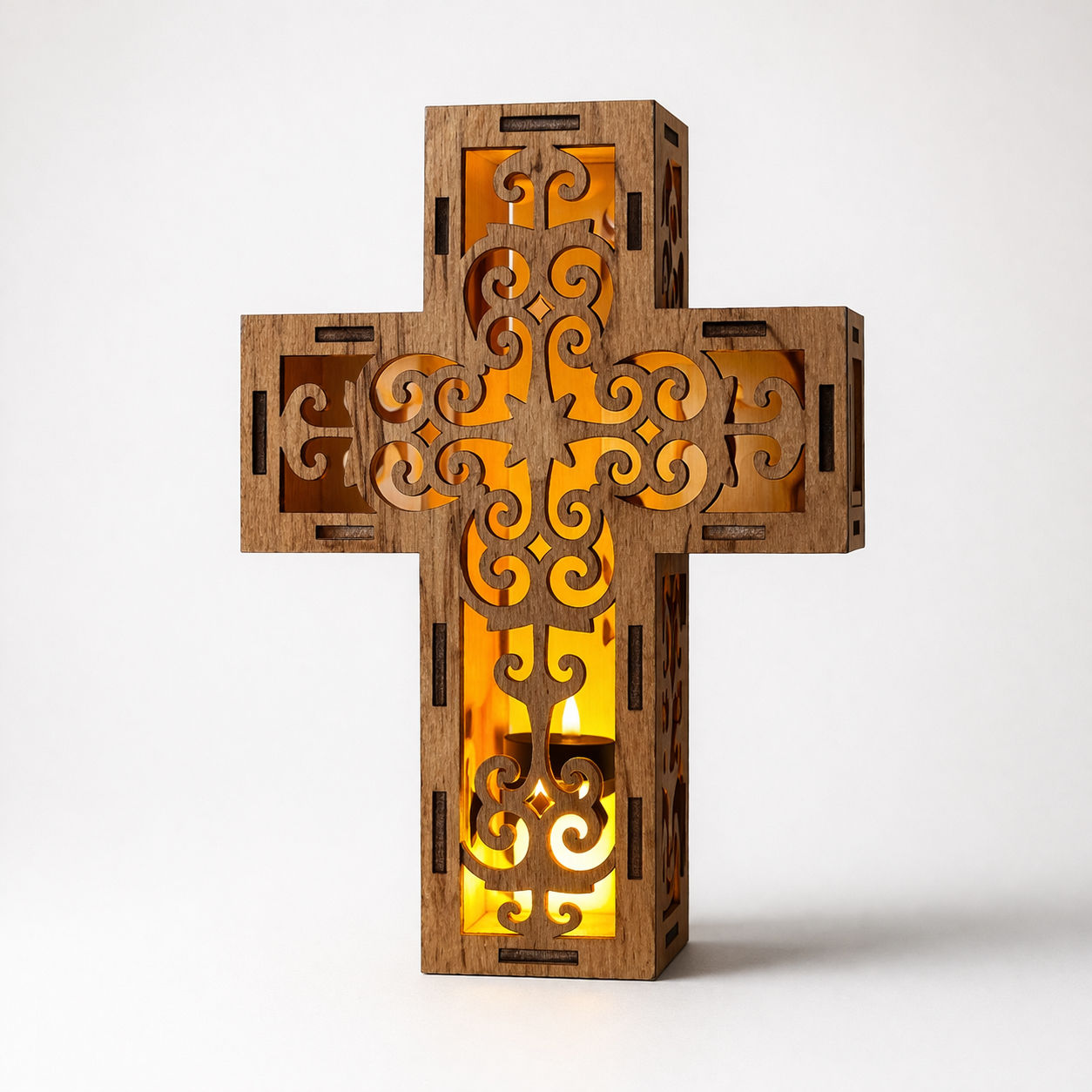 Candelă decorativă din lemn M001