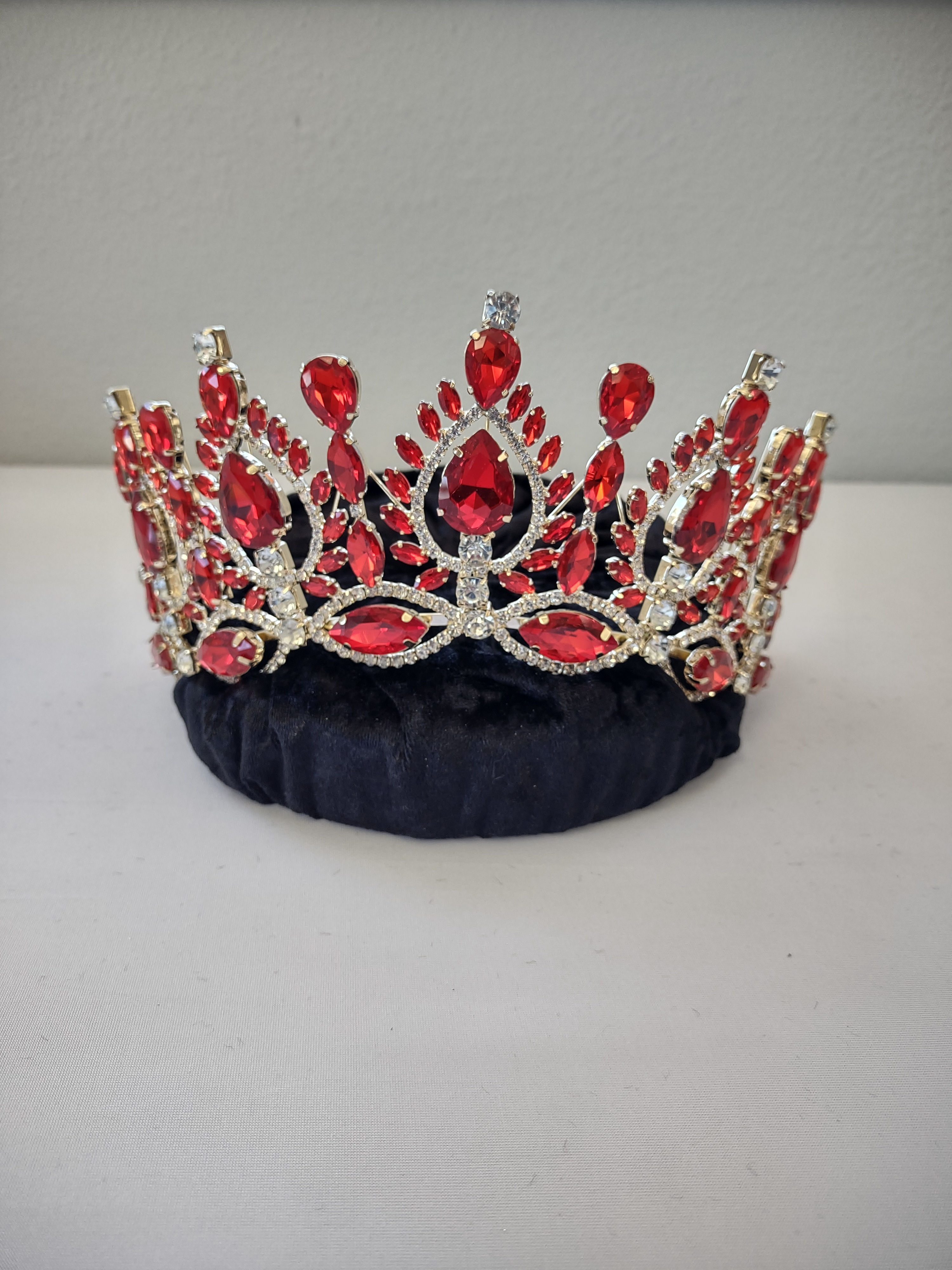 Corona Rojo Carmeci Maria Mirna (968)