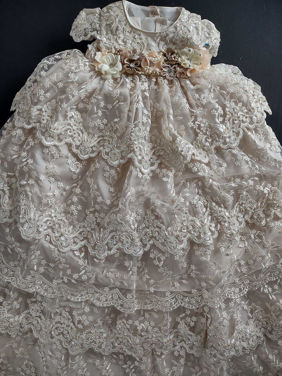 Ropon Bautizo Beige Niña Encaje Flor deTela (425)