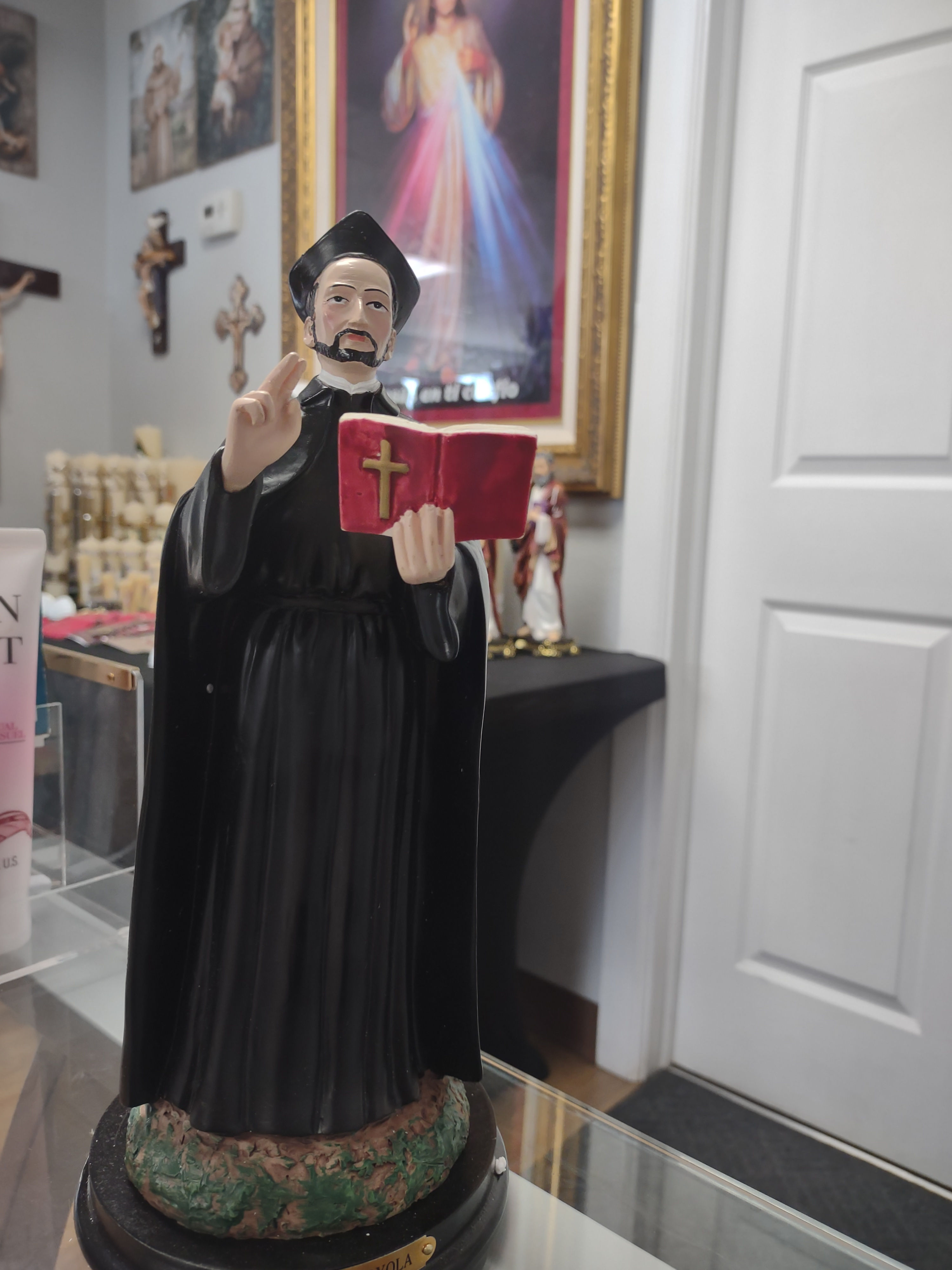 San Ignacio de Loyola 12" Con Libro Rojo