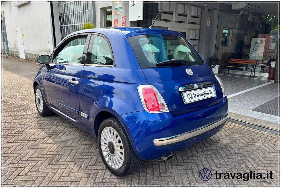 Miniatura: Fiat 500 Lounge 1.2 - 2010