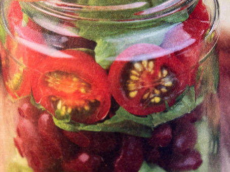 Schichtsalat zum Mitnehmen