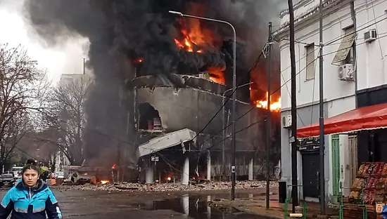 Revelaron cómo inició el incendio de La Plata