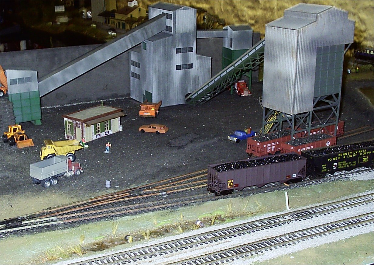 Keystone Model Railroad Historical Society Modular / Holiday Layout