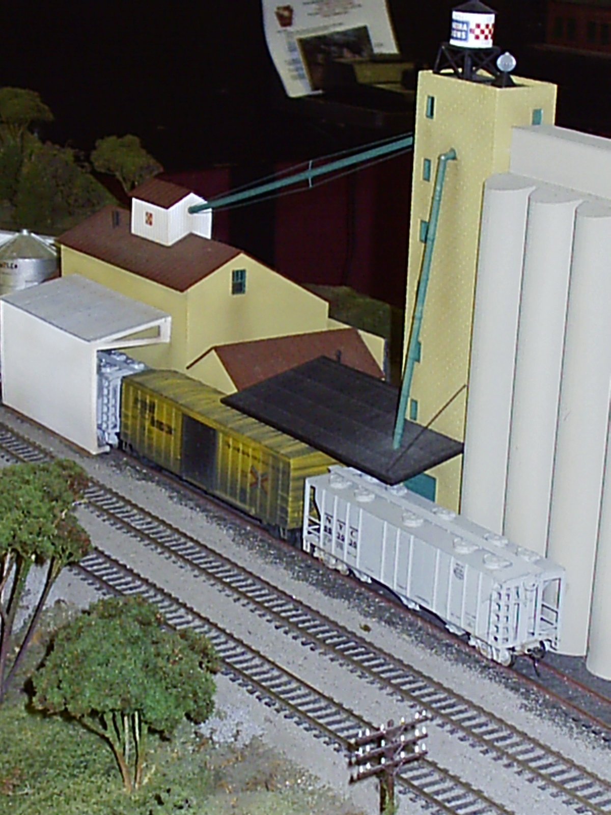Keystone Model Railroad Historical Society Modular / Holiday Layout