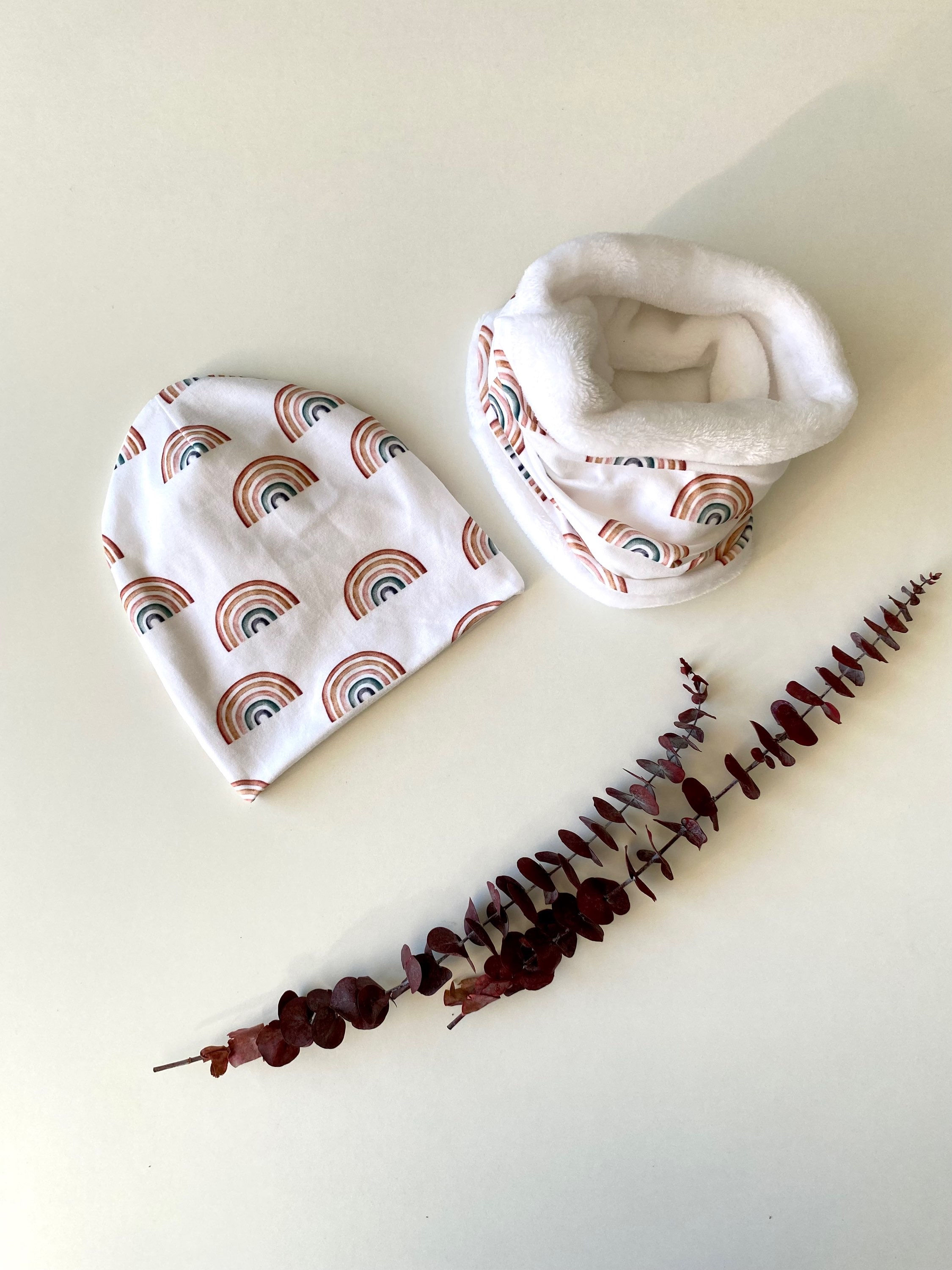 Ensemble bonnet et snood raimbow taille 3/6 mois