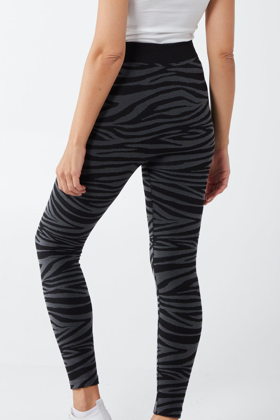 Thumbnail: Fleece Lined Zebra Print Leggings 