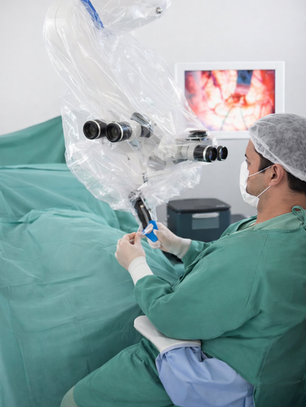 Cirurgia intracraniana guiada por neuronavegação