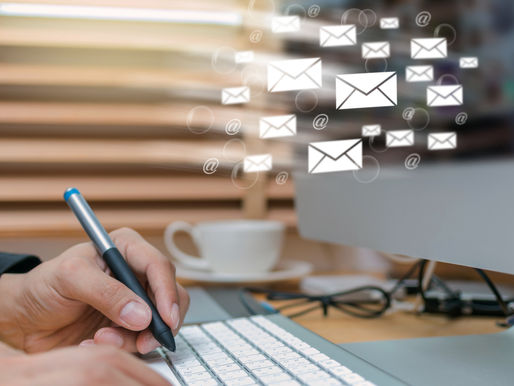 Email Signature Professional Do's and Don'ts: Info, Photos, & Design